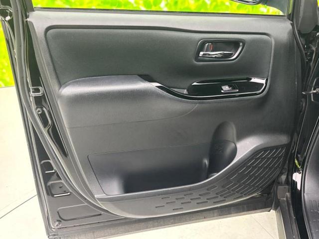 ヴォクシー 4WD ZSキラメキ2 保証書/社外 11インチ SDナビ/フリップダウンモニター/衝突安全装置/両側電動スライドドア/車線逸脱防止支援システム/ヘッドランプ LED/USBジャック/Bluetooth接続/HDMI接続(25枚目)