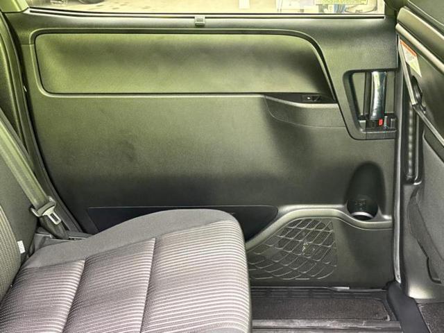 ヴォクシー 4WD ZSキラメキ2 保証書/社外 11インチ SDナビ/フリップダウンモニター/衝突安全装置/両側電動スライドドア/車線逸脱防止支援システム/ヘッドランプ LED/USBジャック/Bluetooth接続/HDMI接続(26枚目)