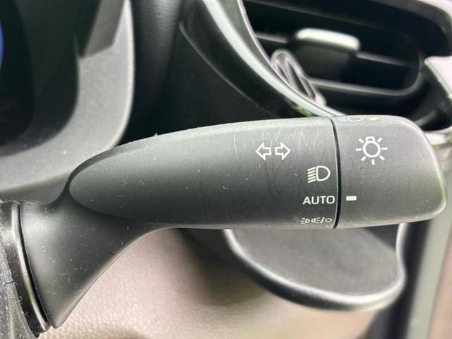 ヤリスクロス 4WDハイブリッドZ 保証書/ディスプレイオーディオ+ナビ8インチ/衝突安全装置/シートヒーター/車線逸脱防止支援システム/シート ハーフレザー/ドライブレコーダー 社外/ヘッドランプ LED/USBジャック バックカメラ(17枚目)