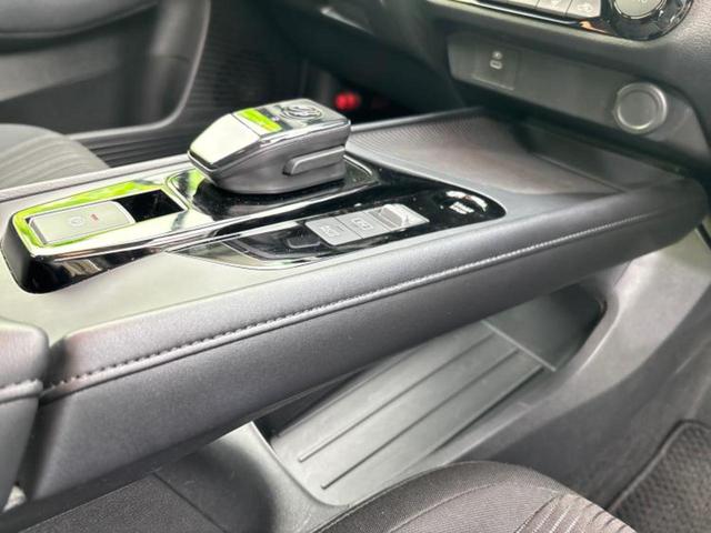 ノート Ｘ　衝突安全装置／ドライブレコーダー　社外／Ｂｌｕｅｔｏｏｔｈ接続／ＥＴＣ／ＥＢＤ付ＡＢＳ／横滑り防止装置／アイドリングストップ／バックモニター／エアバッグ　運転席／エアバッグ　助手席／エアバッグ　サイド（39枚目）