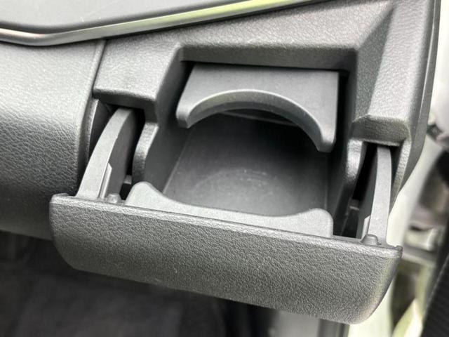 ノート Ｘ　衝突安全装置／ドライブレコーダー　社外／Ｂｌｕｅｔｏｏｔｈ接続／ＥＴＣ／ＥＢＤ付ＡＢＳ／横滑り防止装置／アイドリングストップ／バックモニター／エアバッグ　運転席／エアバッグ　助手席／エアバッグ　サイド（40枚目）