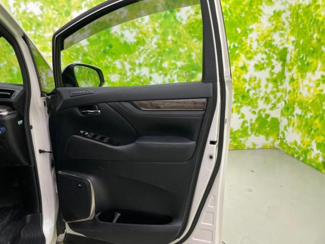 アルファードハイブリッド 4WDエグゼクティブラウンジ 新品タイヤ/サンルーフ/純正エアロ/JBL/保証書/純正 SDナビ/フリップダウンモニター/デジタルインナーミラー/衝突安全装置/両側電動スライドドア/シートヒーター/車線逸脱防止支援システム 4WD(22枚目)