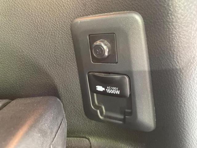 アルファードハイブリッド 4WDエグゼクティブラウンジ 新品タイヤ/サンルーフ/純正エアロ/JBL/保証書/純正 SDナビ/フリップダウンモニター/デジタルインナーミラー/衝突安全装置/両側電動スライドドア/シートヒーター/車線逸脱防止支援システム 4WD(27枚目)