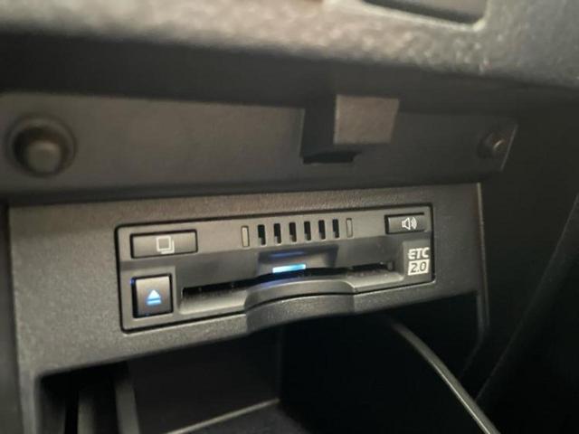 アルファードハイブリッド 4WDエグゼクティブラウンジ 新品タイヤ/サンルーフ/純正エアロ/JBL/保証書/純正 SDナビ/フリップダウンモニター/デジタルインナーミラー/衝突安全装置/両側電動スライドドア/シートヒーター/車線逸脱防止支援システム 4WD(30枚目)