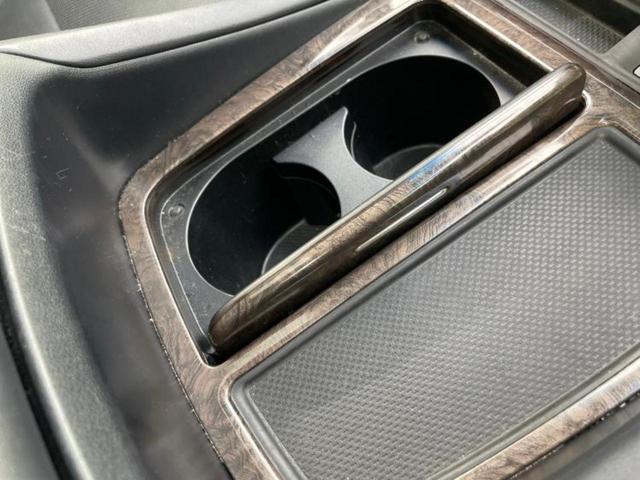 アルファードハイブリッド 4WDエグゼクティブラウンジ 新品タイヤ/サンルーフ/純正エアロ/JBL/保証書/純正 SDナビ/フリップダウンモニター/デジタルインナーミラー/衝突安全装置/両側電動スライドドア/シートヒーター/車線逸脱防止支援システム 4WD(40枚目)