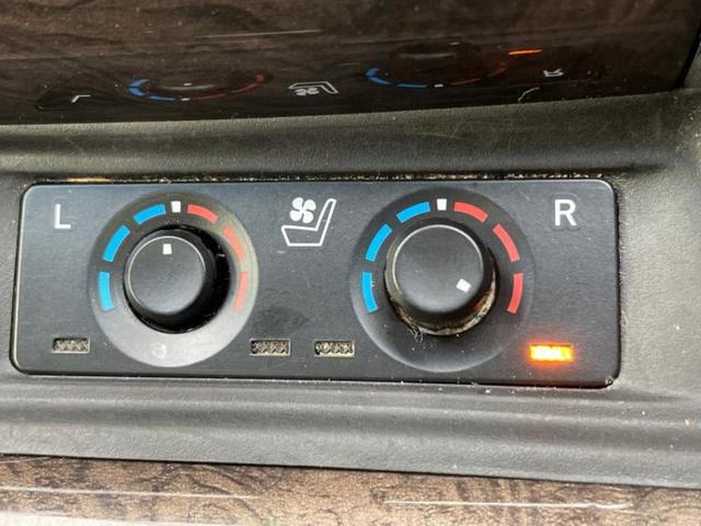 アルファードハイブリッド 4WDエグゼクティブラウンジ 新品タイヤ/サンルーフ/純正エアロ/JBL/保証書/純正 SDナビ/フリップダウンモニター/デジタルインナーミラー/衝突安全装置/両側電動スライドドア/シートヒーター/車線逸脱防止支援システム 4WD(42枚目)