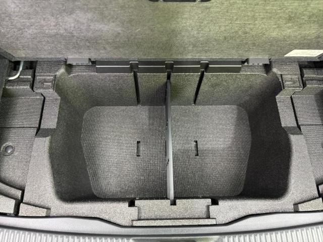 レヴォーグ 4WD1.6GTアイサイト 新品タイヤ/保証書/純正 SDナビ/衝突安全装置/シートヒーター 前席/車線逸脱防止支援システム/シート 合皮/ヘッドランプ HID/ETC/EBD付ABS/横滑り防止装置/アイドリングストップ(26枚目)