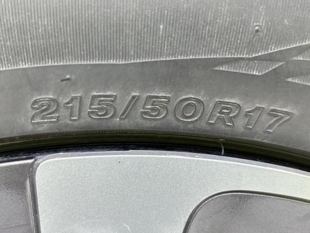 レヴォーグ 4WD1.6GTアイサイト 新品タイヤ/保証書/純正 SDナビ/衝突安全装置/シートヒーター 前席/車線逸脱防止支援システム/シート 合皮/ヘッドランプ HID/ETC/EBD付ABS/横滑り防止装置/アイドリングストップ(53枚目)