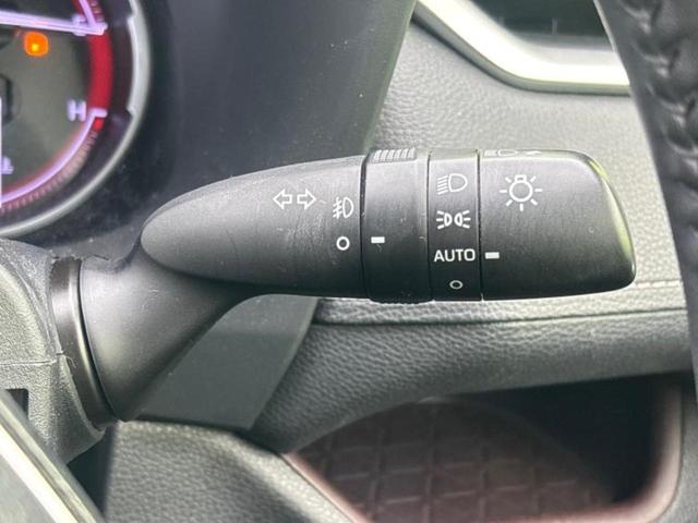ＲＡＶ４ ４ＷＤ　Ｇ　Ｚパッケージ　新品タイヤ／モデリスタエアロ／保証書／純正　９インチ　ＳＤナビ／デジタルインナーミラー／衝突安全装置／シートヒーター／車線逸脱防止支援システム／シート　合皮／電動バックドア／ドライブレコーダー　純正（17枚目）