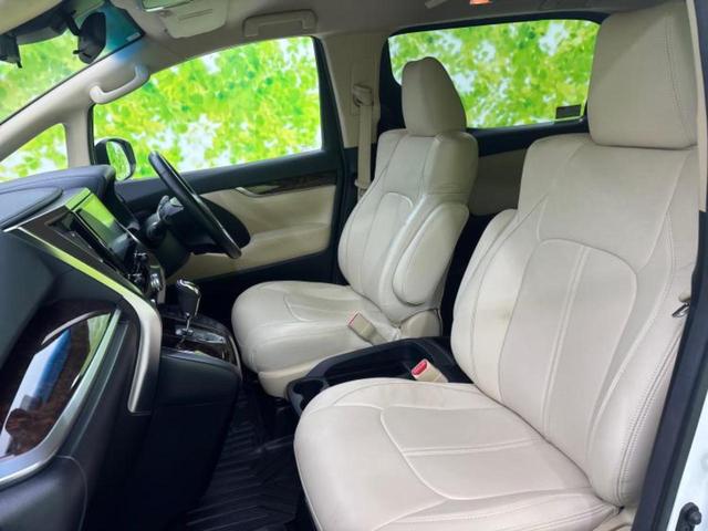 アルファード ４ＷＤ　Ｘ　保証書／ディスプレイオーディオ＋ナビ／フリップダウンモニター　純正　１２．１インチ／トヨタセーフティセンス／両側電動スライドドア／車線逸脱防止支援システム／ドライブレコーダー　社外　バックカメラ（7枚目）