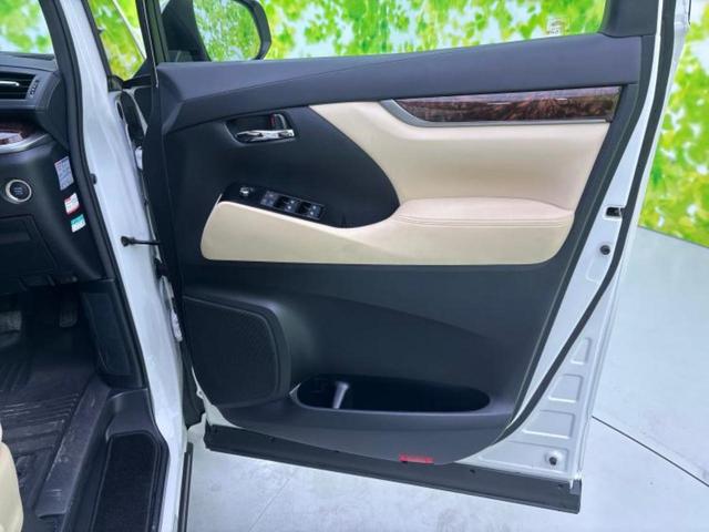 アルファード ４ＷＤ　Ｘ　保証書／ディスプレイオーディオ＋ナビ／フリップダウンモニター　純正　１２．１インチ／トヨタセーフティセンス／両側電動スライドドア／車線逸脱防止支援システム／ドライブレコーダー　社外　バックカメラ（23枚目）