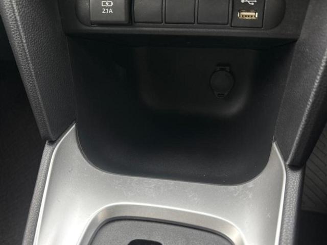 ヤリスクロス ハイブリッドＧ　新品タイヤ／保証書／ディスプレイオーディオ＋ナビ８インチ／衝突安全装置／車線逸脱防止支援システム／ヘッドランプ　ＬＥＤ／ＥＴＣ／ＥＢＤ付ＡＢＳ／横滑り防止装置／アイドリングストップ　バックカメラ（41枚目）