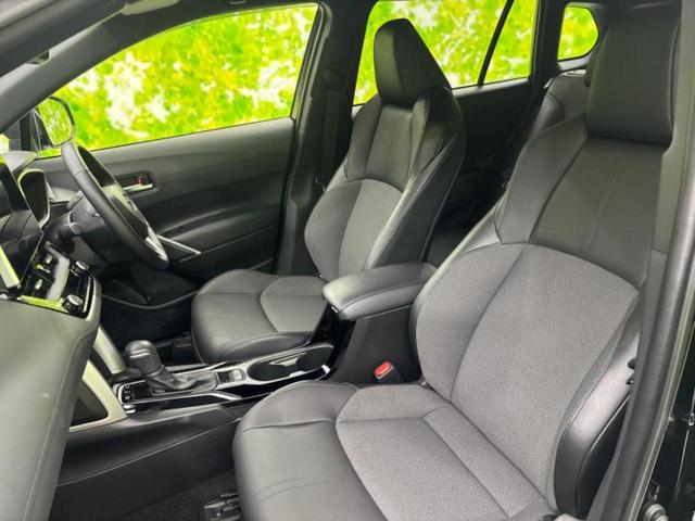 カローラクロス ４ＷＤハイブリッドＺ　保証書／ディスプレイオーディオ１０インチ／トヨタセーフティセンス／シートヒーター／全方位モニター／車線逸脱防止支援システム／シート　ハーフレザー／電動バックドア／ヘッドランプ　ＬＥＤ　全周囲カメラ（6枚目）