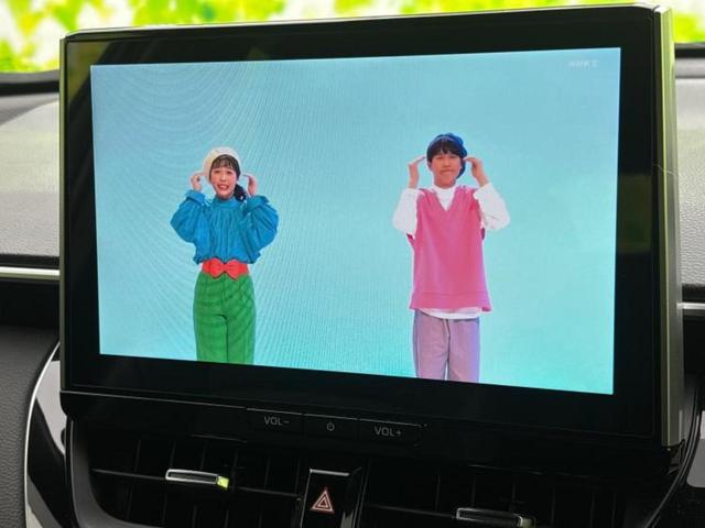 カローラクロス ４ＷＤハイブリッドＺ　保証書／ディスプレイオーディオ１０インチ／トヨタセーフティセンス／シートヒーター／全方位モニター／車線逸脱防止支援システム／シート　ハーフレザー／電動バックドア／ヘッドランプ　ＬＥＤ　全周囲カメラ（13枚目）