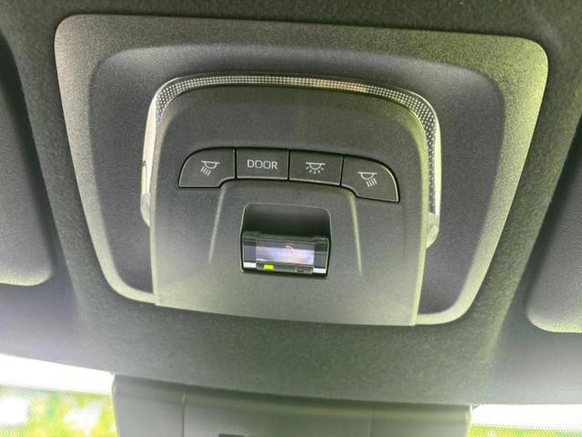 カローラクロス ４ＷＤハイブリッドＺ　保証書／ディスプレイオーディオ１０インチ／トヨタセーフティセンス／シートヒーター／全方位モニター／車線逸脱防止支援システム／シート　ハーフレザー／電動バックドア／ヘッドランプ　ＬＥＤ　全周囲カメラ（36枚目）