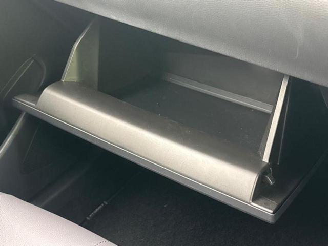 カローラクロス ４ＷＤハイブリッドＺ　保証書／ディスプレイオーディオ１０インチ／トヨタセーフティセンス／シートヒーター／全方位モニター／車線逸脱防止支援システム／シート　ハーフレザー／電動バックドア／ヘッドランプ　ＬＥＤ　全周囲カメラ（43枚目）