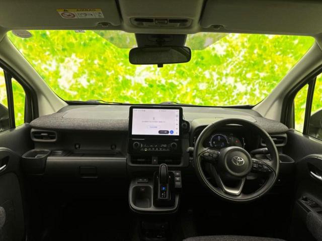 シエンタ ４ＷＤハイブリッドＺ　新品タイヤ／モデリスタエアロ／保証書／ディスプレイオーディオ＋ナビ１０インチ／衝突安全装置／両側電動スライドドア／車線逸脱防止支援システム／ヘッドランプ　ＬＥＤ／ＵＳＢジャック　衝突被害軽減システム（14枚目）