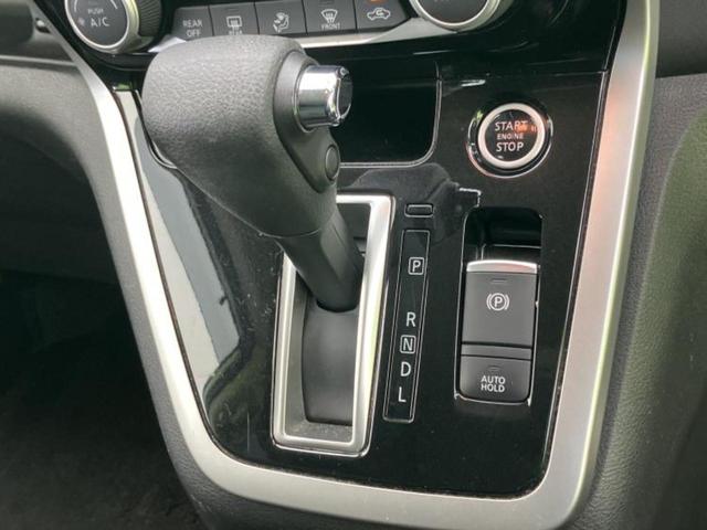 セレナ ハイウェイスタープロパイロットエディション　新品タイヤ／純正　９インチ　ＳＤナビ／フリップダウンモニター／衝突安全装置／両側電動スライドドア／車線逸脱防止支援システム／プロパイロット／ヘッドランプ　ＬＥＤ／ＥＴＣ／ＥＢＤ付ＡＢＳ　後席モニター（23枚目）