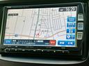 シーズ　新品タイヤ／純正　ＳＤナビ／ヘッドランプ　ＨＩＤ／ＥＴＣ／ＥＢＤ付ＡＢＳ／ワンセグＴＶ／エアバッグ　運転席／エアバッグ　助手席／パワーウインドウ／キーレスエントリー／オートエアコン　ＨＩＤヘッドライト（10枚目）