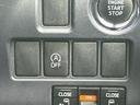 ４ＷＤ　ＺＳ　保証書／社外　ＳＤナビ／両側電動スライドドア／ヘッドランプ　ＬＥＤ／ＥＴＣ／ＥＢＤ付ＡＢＳ／横滑り防止装置／アイドリングストップ／フルセグＴＶ／エアバッグ　運転席／エアバッグ　助手席　ワンオーナー（32枚目）