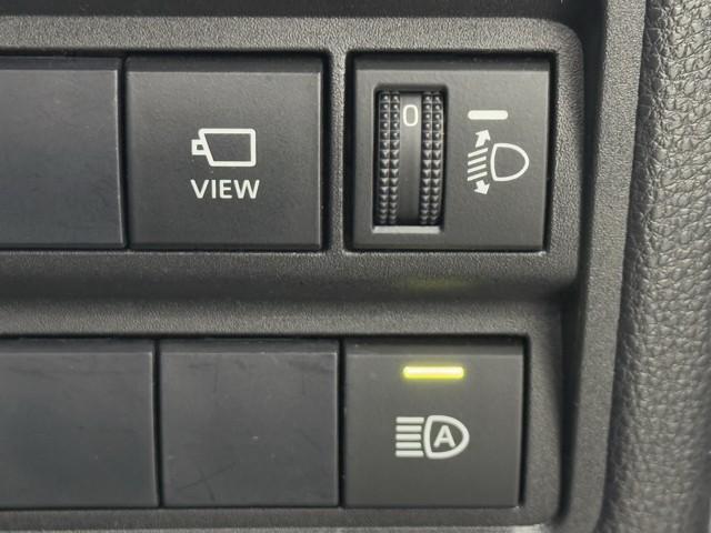 ヤリス ハイブリッドＺ　ＰＣＳ　整備記録簿　ＡＷ　Ｂカメラ　アイドリングストップ車　ドラレコ付　ナビ付　ＬＥＤランプ　スマキー　ＥＴＣ付き　メディアプレイヤー接続　ＶＳＣ　パワステ　１オナ車　クルコン　カーテンエアバック（18枚目）