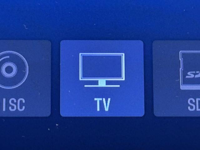 RAV4 ハイブリッドG 衝突被害軽減装置 ドライブレコーダ ワンオーナ- バックモニター 整備記録簿 地デジTV LEDヘッドライト スマキー 電動シ-ト AWD TVナビ パワステ 横滑り防止装置 クルコン AAC AW(8枚目)