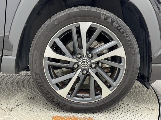 カローラクロス ハイブリッド　Ｚ　衝突軽減Ｂ　スマキ－　ワンオーナ　半レザー　Ｂモニター　アクティブクルーズコントロール　メモリナビ　アイドリングストップ　イモビ　ＬＥＤ　ＡＣ　運転席Ｐシート　メディアプレイヤー接続　キーレス　アルミ（18枚目）