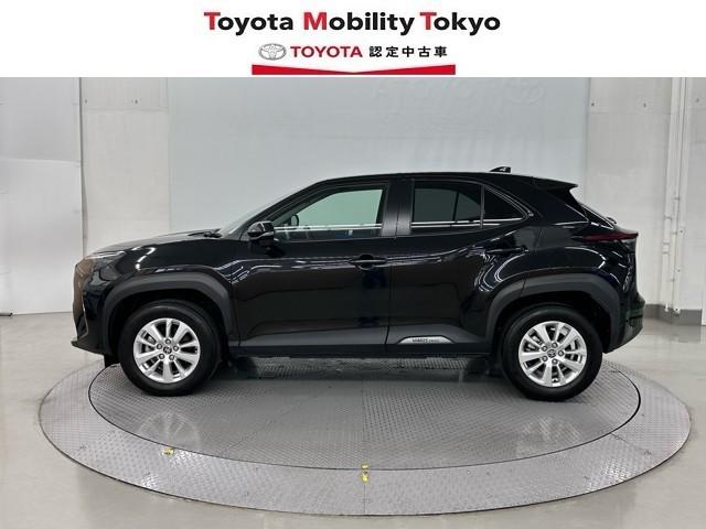 ヤリスクロス G ETC装備 リヤカメラ 点検記録簿 スマートエントリー イモビライザー オートエアコン アルミホイール キーレス パワーウィンドウ クルコン ABS ドライブレコーダー エアバッグ パワーステアリング(3枚目)