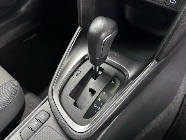 ヤリスクロス G ETC装備 リヤカメラ 点検記録簿 スマートエントリー イモビライザー オートエアコン アルミホイール キーレス パワーウィンドウ クルコン ABS ドライブレコーダー エアバッグ パワーステアリング(8枚目)