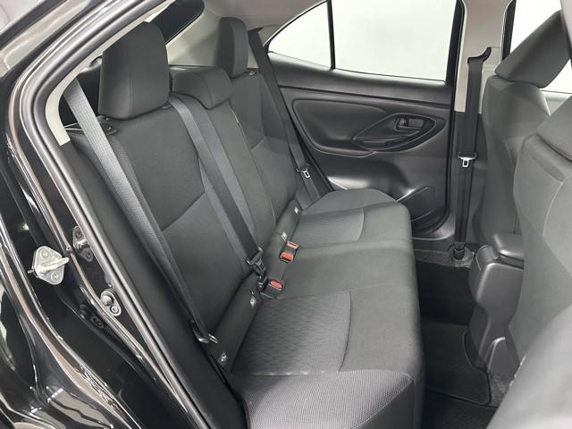 ヤリスクロス G ETC装備 リヤカメラ 点検記録簿 スマートエントリー イモビライザー オートエアコン アルミホイール キーレス パワーウィンドウ クルコン ABS ドライブレコーダー エアバッグ パワーステアリング(16枚目)