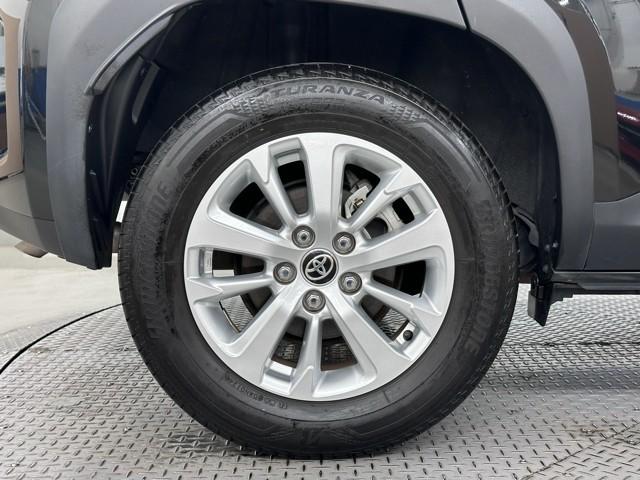 ヤリスクロス G ETC装備 リヤカメラ 点検記録簿 スマートエントリー イモビライザー オートエアコン アルミホイール キーレス パワーウィンドウ クルコン ABS ドライブレコーダー エアバッグ パワーステアリング(19枚目)