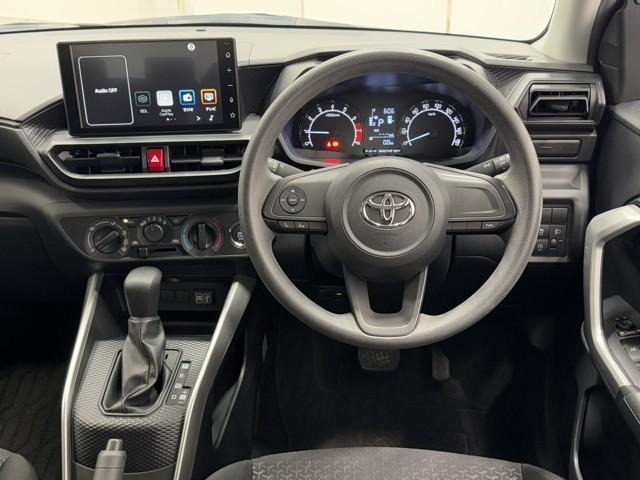 ライズ Ｘ　Ｓ　盗難防止装置　フルセグテレビ　スマートキー＆プッシュスタート　パワーステアリング　オートエアコン　点検記録簿　キーフリー　ＬＥＤヘッドライト　バックモニター　横滑り防止　Ｗエアバック　サイドエアバッグ（4枚目）