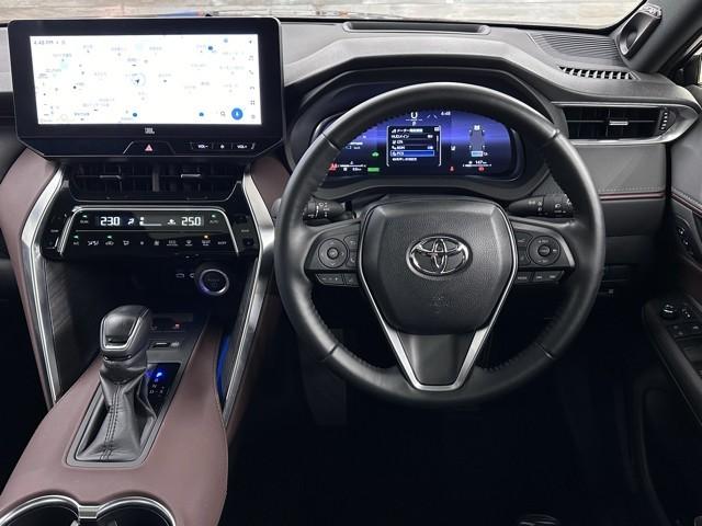 ハリアーハイブリッド Z レザーパッケージ パノラマサンルーフ 100V電源 地デジ 横滑防止 盗難防止システム 寒冷地仕様 Bモニター 革 LEDライト パワーウィンドウ クルコン スマートキ- 助手席エアバック パワーシート エアバッグ(4枚目)