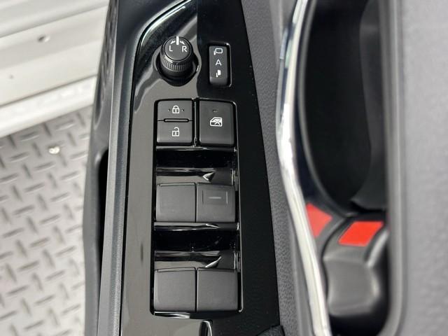 プリウス A エアロ付き AC100V 衝突軽減ブレーキシステム Bモニタ 記録簿有 LEDヘッド クルーズコントロール セキュリティー スマートキー パワーステアリング Pシート Iストップ ドライブレコーダー(15枚目)