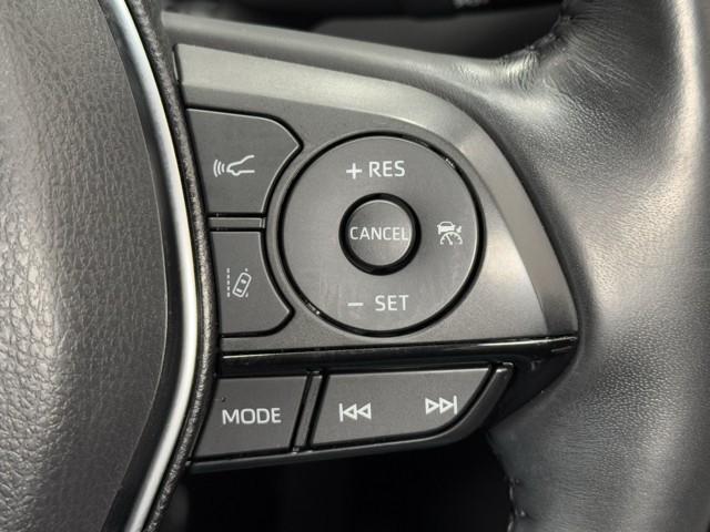 ハリアー G レザーパッケージ 地デジTV AUX 盗難防止装置 クルコン 横滑り防止装置 Rカメラ Pシート キーレス エアバッグ 本革 LED スマートキー ABS メモリーナビ ETC ドラレコ アルミ プリクラ(9枚目)