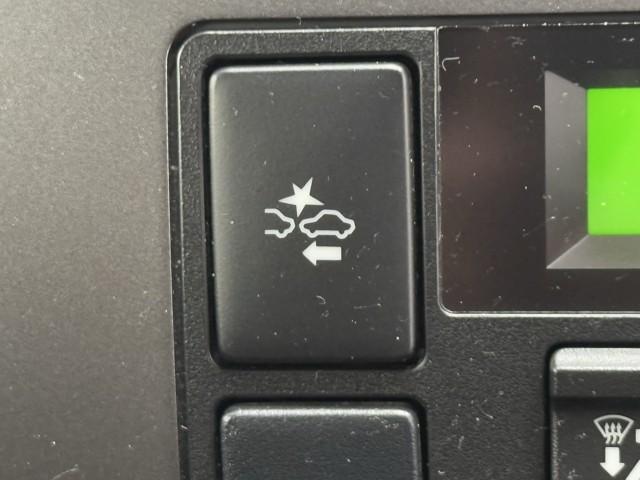 ハイエースバン スーパーGL ダークプライムII LEDヘットライト メモリーナビゲーション ミュージックプレイヤー接続可 地デジ スマキー ABS フルフラット 盗難警報装置 運転席エアバッグ リアクーラー オートエアコン パワーウインドウ 記録簿(15枚目)