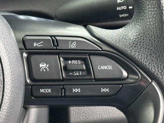 アクア Ｘ　踏み間違い防止　１００Ｖ　イモビ　ナビ＆ＴＶ　ドライブレコーダー　フルセグ　点検記録簿　ＬＥＤヘッドライト　スマートキー　横滑り防止機能　キーレスエントリー　アルミホイール　オートクルーズ　ＥＴＣ（13枚目）