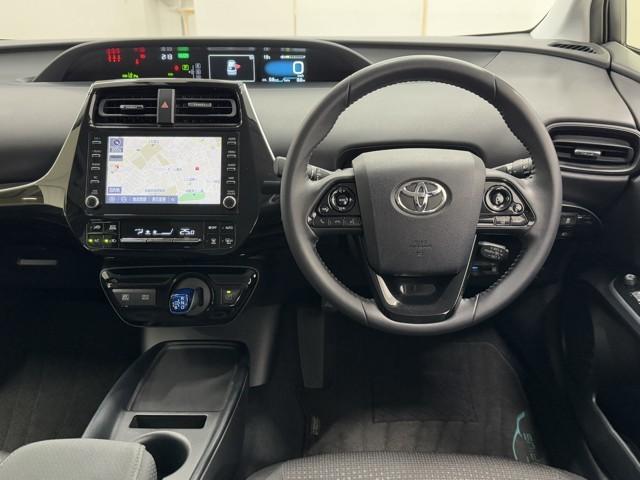 プリウス ＳセーフティプラスＩＩ（4枚目）