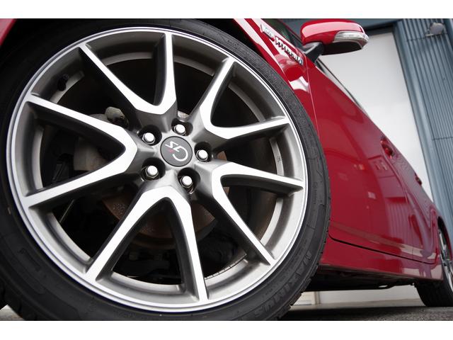 プリウス Ｓツーリングセレクション・Ｇ’ｓ　ＥＴＣ　バックカメラ　ナビ　ＴＶ　アルミホイール　ＨＩＤ　ＣＶＴ　スマートキー　電動格納ミラー　盗難防止システム　ＣＤ　ＤＶＤ再生　Ｂｌｕｅｔｏｏｔｈ　衝突安全ボディ　ＡＢＳ　エアコン（24枚目）