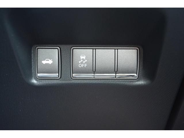 フーガ 250GT Aパッケージ ハーフレザー/新品インパル仕様フルエアロ/Hライトイカリング&インナーブラックカスタム/新品アルミホイール&新品タイヤ/純正HDDナビ/DVD再生/地デジ/Bluetooth/ETC/Bカメラ(28枚目)