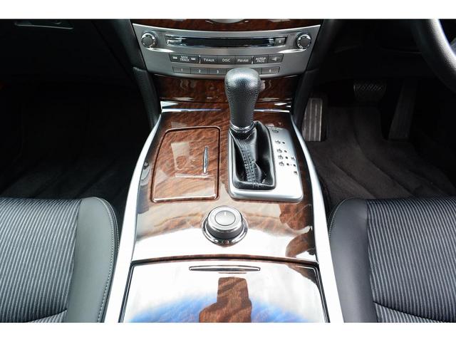 フーガ 250GT Aパッケージ ハーフレザー/新品インパル仕様フルエアロ/Hライトイカリング&インナーブラックカスタム/新品アルミホイール&新品タイヤ/純正HDDナビ/DVD再生/地デジ/Bluetooth/ETC/Bカメラ(32枚目)