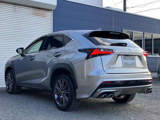 NX NX200t Fスポーツ 黒革 4WD 社外AW LEDヘッドライト 純正ナビ フルセグ Bluetooth ビルトインETC パワーバックドア クルコン BSM ASC Cセンサー スマートキー スロコン ドラレコ(11枚目)