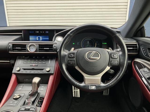 RC RC300h Fスポーツ 赤革シート/新品アルミホイール&新品タイヤSET/純正SDナビ/地デジ/Bluetooth/レーダークルーズ/PCS/BSM/Pシート/ビルトインETC/純正LEDヘッドライト/Bモニター/Cセンサー(17枚目)