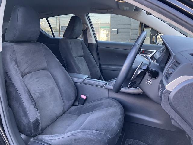 ＣＴ ＣＴ２００ｈ　バージョンＣ　新品Ｆスポーツ仕様フルエアロｋｉｔ／新品アルミホイール＆新品タイヤ／純正ＬＥＤヘッドライト／純正ナビ／ＣＤ／ＤＶＤ／地デジ／Ｂｌｕｅｔｏｏｔｈ／バックカメラ／クルコン／ビルトインＥＴＣ／シートヒーター（18枚目）