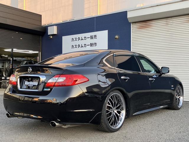 シーマ ハイブリッド　ＶＩＰ　１年保証／黒革／ＳＲ／車高調ｋｉｔ／社外ホイール／新品アルミホイール＆新品タイヤ／柿本マフラー／純正ナビ／ＣＤ／ＤＶＤ再生／地デジ／Ｂｌｕｅｔｏｏｔｈ／バックモニター／ＥＴＣ／レーダークルーズ（7枚目）