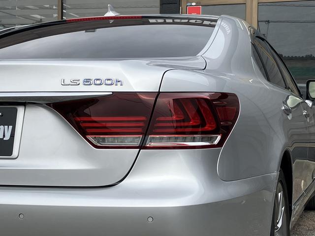 ＬＳ ＬＳ６００ｈ　バージョンＣ　Ｉパッケージ　１年保証／黒革／純正ＬＥＤヘッドライト／ＢＳＭ／ステアヒーター／レーダークルーズ／純正ＨＤＤナビ／ＣＤ／ＤＶＤ再生／地デジ／Ｂｌｕｅｔｏｏｔｈ／ビルトインＥＴＣ／バックカメラ／Ｐスタート／Ｃセンサー（14枚目）