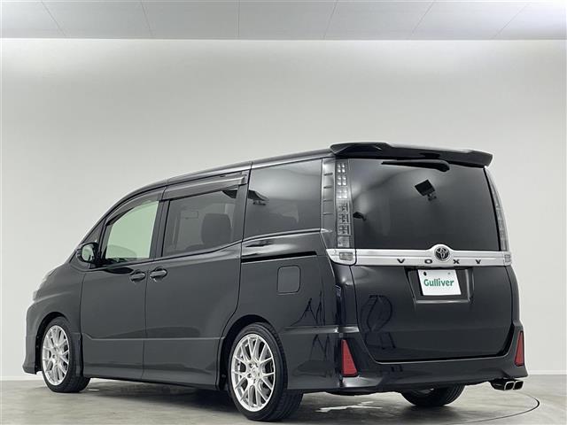 ヴォクシー ZS 禁煙 モデリスタエアロ ALPAINE10型ナビ ALPINE11.4型後席モニター 両側電動スライドドア バックカメラ ARKLINE18インチホイール ETC ドラレコ MTモード付 車載冷温庫(17枚目)