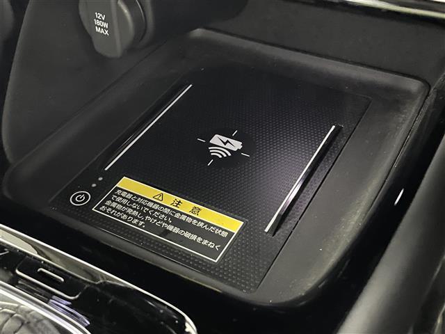 ヴェゼル ｅ：ＨＥＶ　Ｚ　純正９インチナビ　Ｂｌｕｅｔｏｏｔｈ　バックカメラ　レーダークルーズコントロールシートヒーター　ブラインドスポットモニター　ハーフレザーシート　ダウンヒルアシストコントロール　置くだけ充電　ＥＴＣ（5枚目）