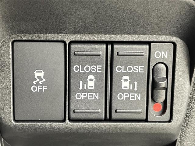 フリード e:HEV AIR Biz 登録済み未使用車 両側パワースライドドア バックカメラ オートハイビーム コーナーセンサー レーダークルーズコントロール レーンキープアシスト 衝突軽減システム スマートキー LEDヘッドライト(3枚目)