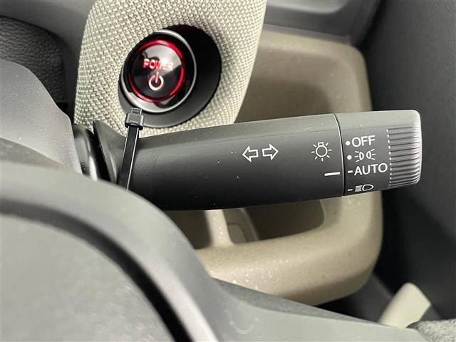 フリード e:HEV AIR Biz 登録済み未使用車 両側パワースライドドア バックカメラ オートハイビーム コーナーセンサー レーダークルーズコントロール レーンキープアシスト 衝突軽減システム スマートキー LEDヘッドライト(12枚目)